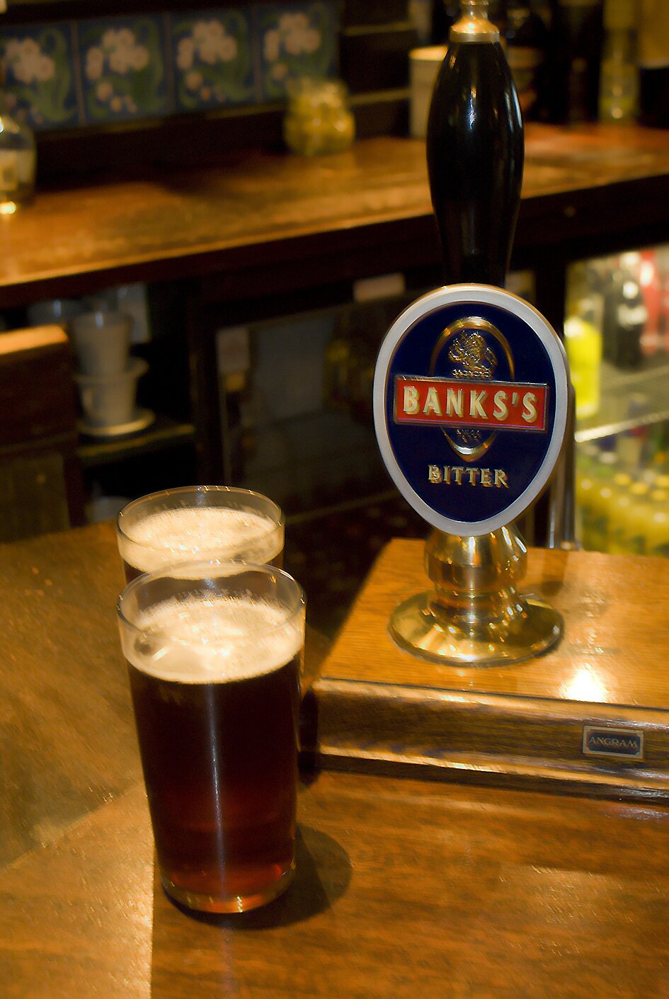 The Crooked House Bar - Banks's Bitter